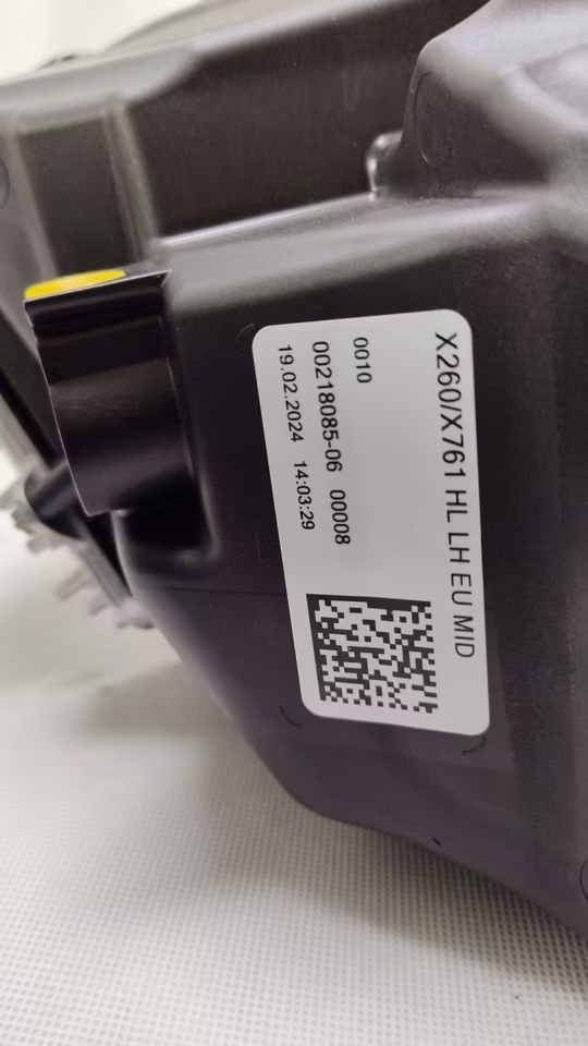 GX6313W030EJ GX6313W029EJ JAGUAR XF X260 bi xenon headlights - Image 2