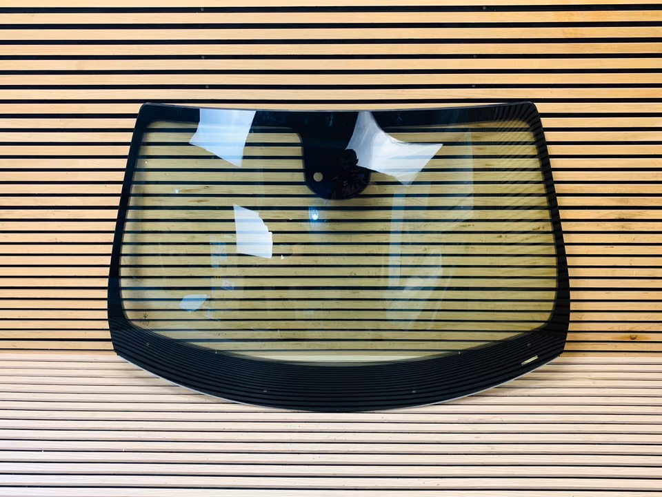 Maserati Ghibli Windscreen 673006971 - Image 5