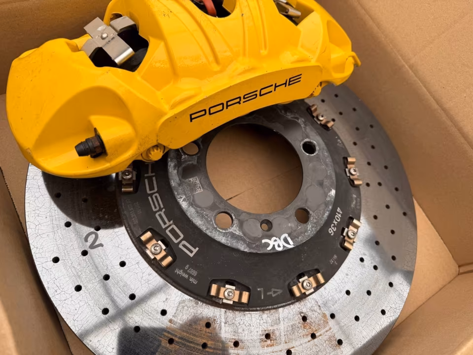 PORSCHE 911 TURBO S 991 CERAMIC BRAKE SYSTEM BRAKE CALIPERS DISC - Image 6