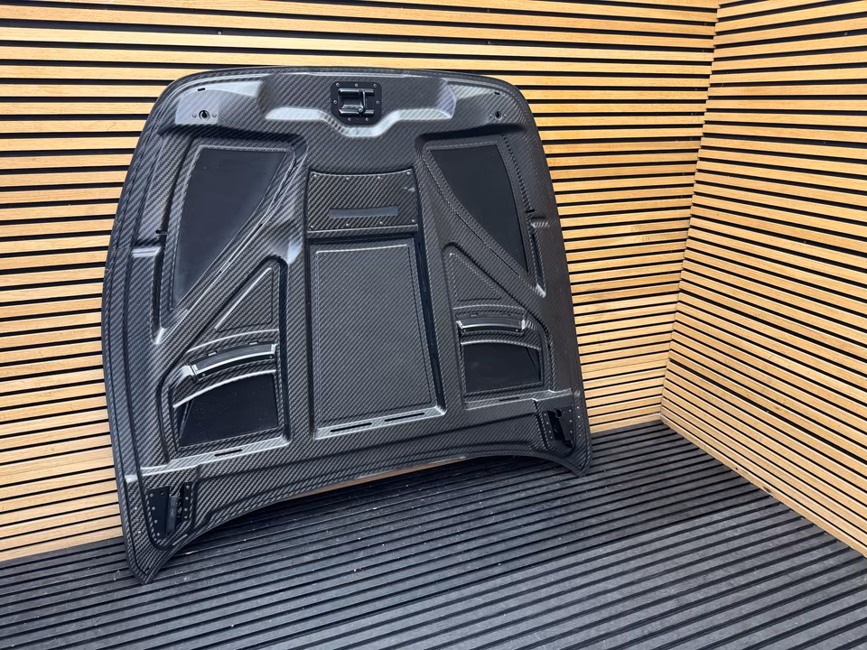 Maserati Granturismo Mc Stradale Carbon Fiber Hood 86441100 - Image 3