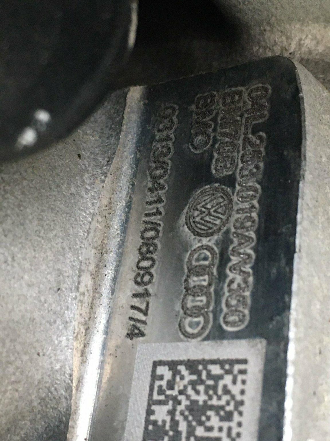 Audi A5 DEU engine - Image 6