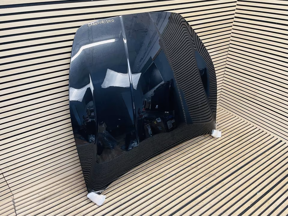 Maserati Granturismo bonnet Gran Cabrio hood - Image 2