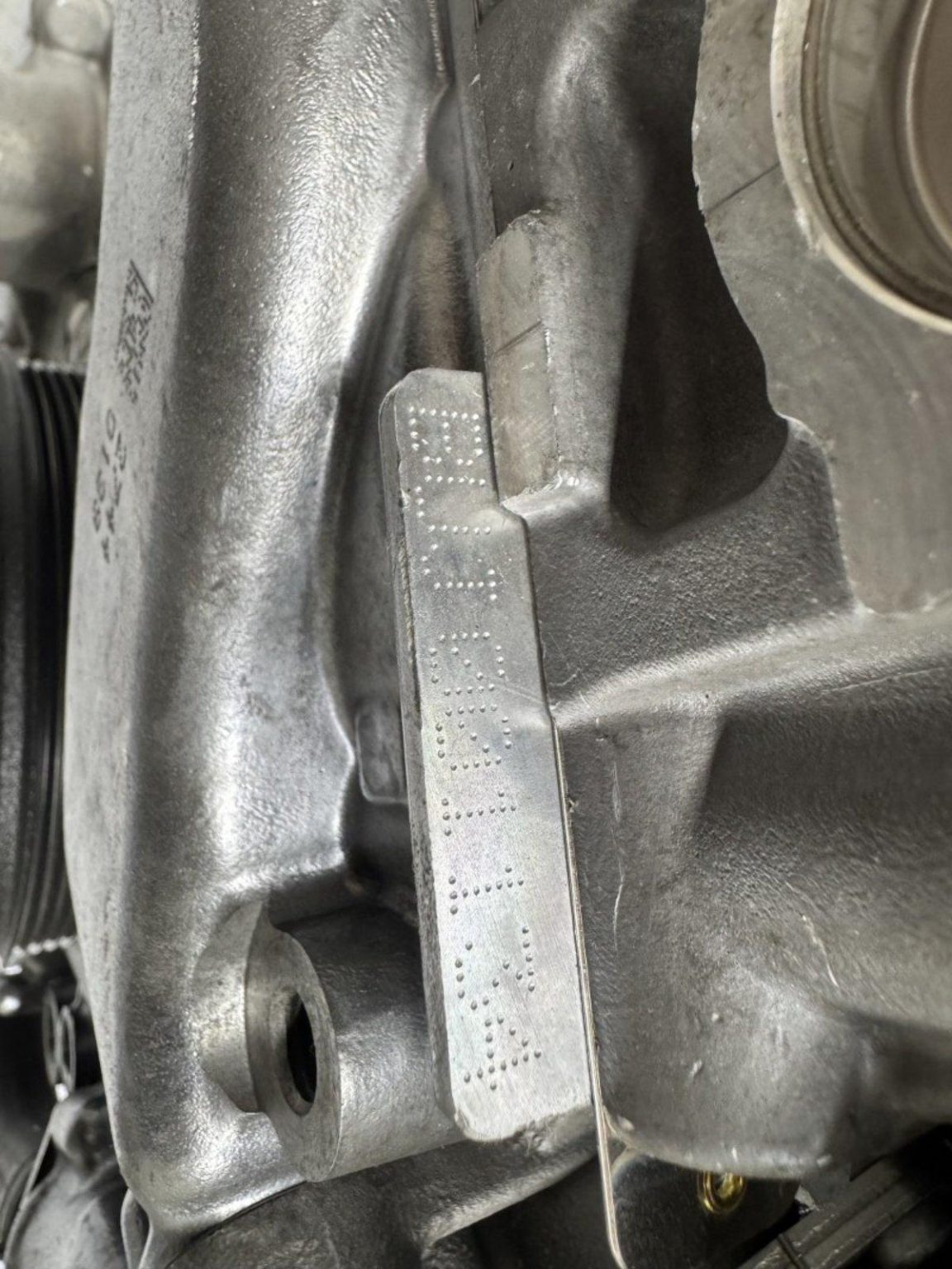 Audi R8 V10 engine - Image 8