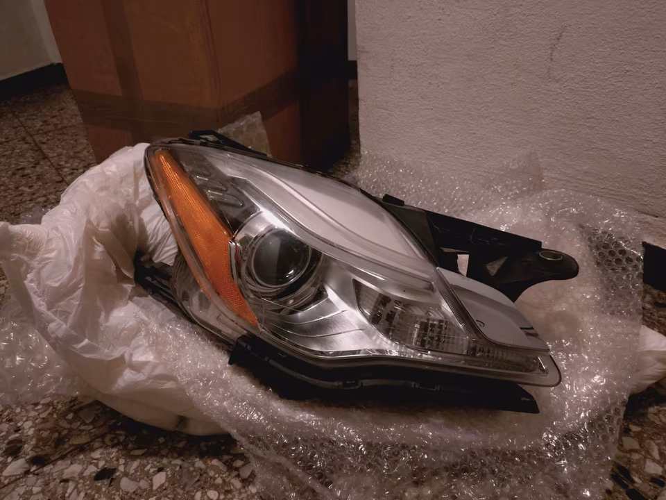 Maserati Quattroporte M156 Headlights - Image 5