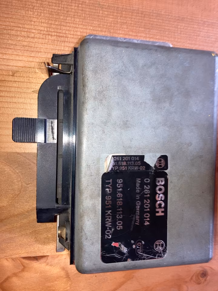 Porsche 944 Turbo Cup original KLR control unit ECU