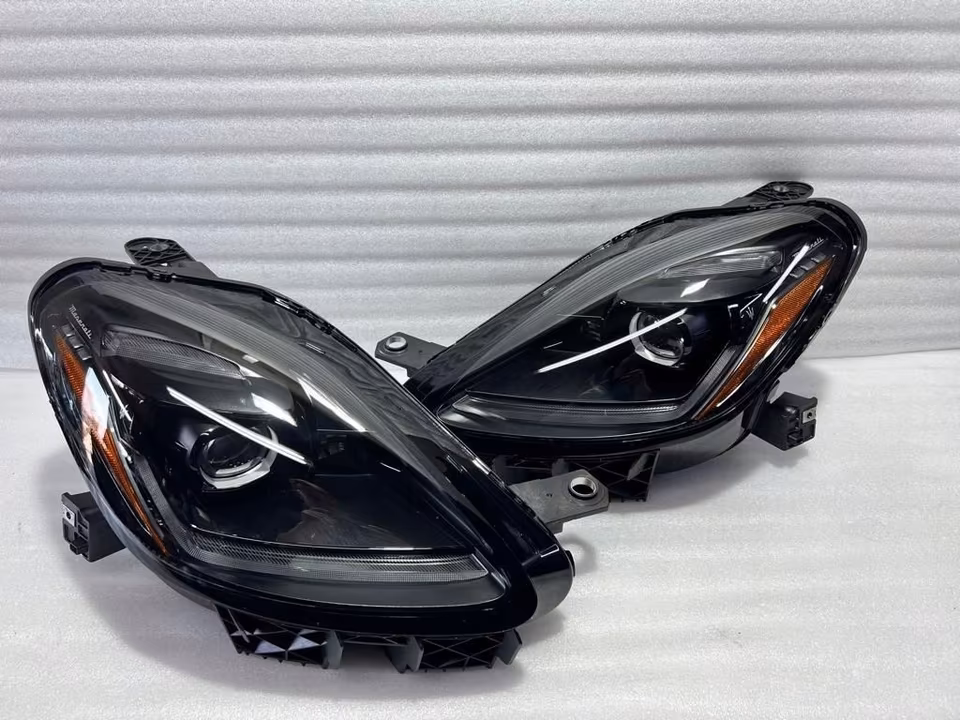 Headlights Maserati Grecale Fully LED USA 067015732 Right Left