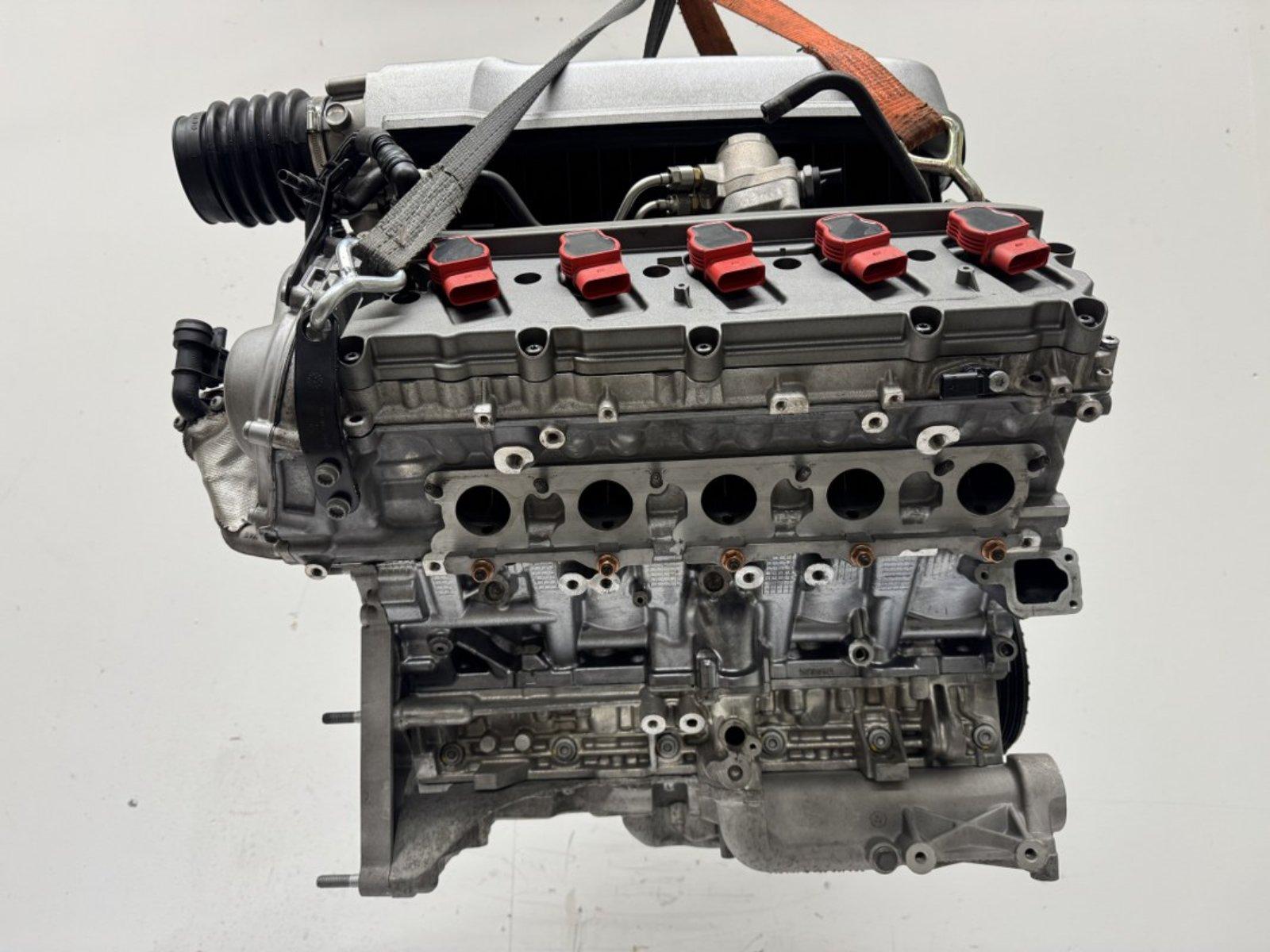 Audi R8 V10 engine - Image 2