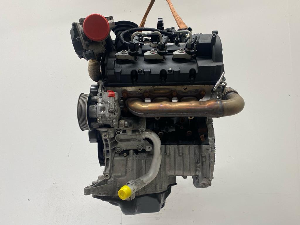 Porsche Cayenne 3.0d engine