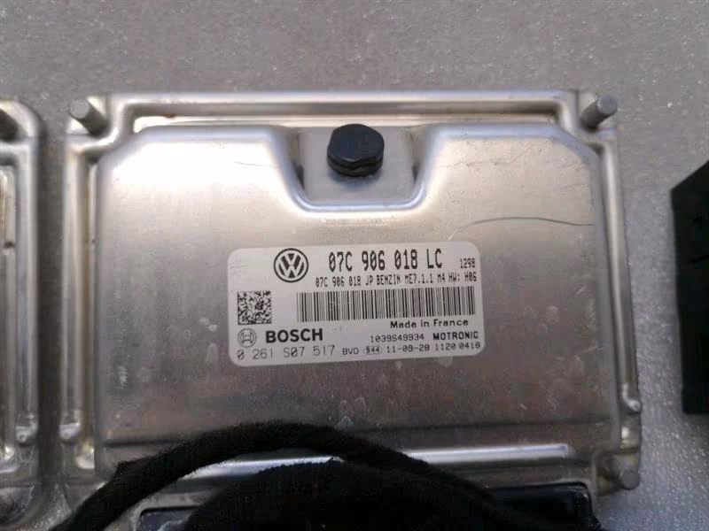 BENTLEY CONTINENTAL GT 6.0 2012 W12 Engine Control Unit + Key - Image 9