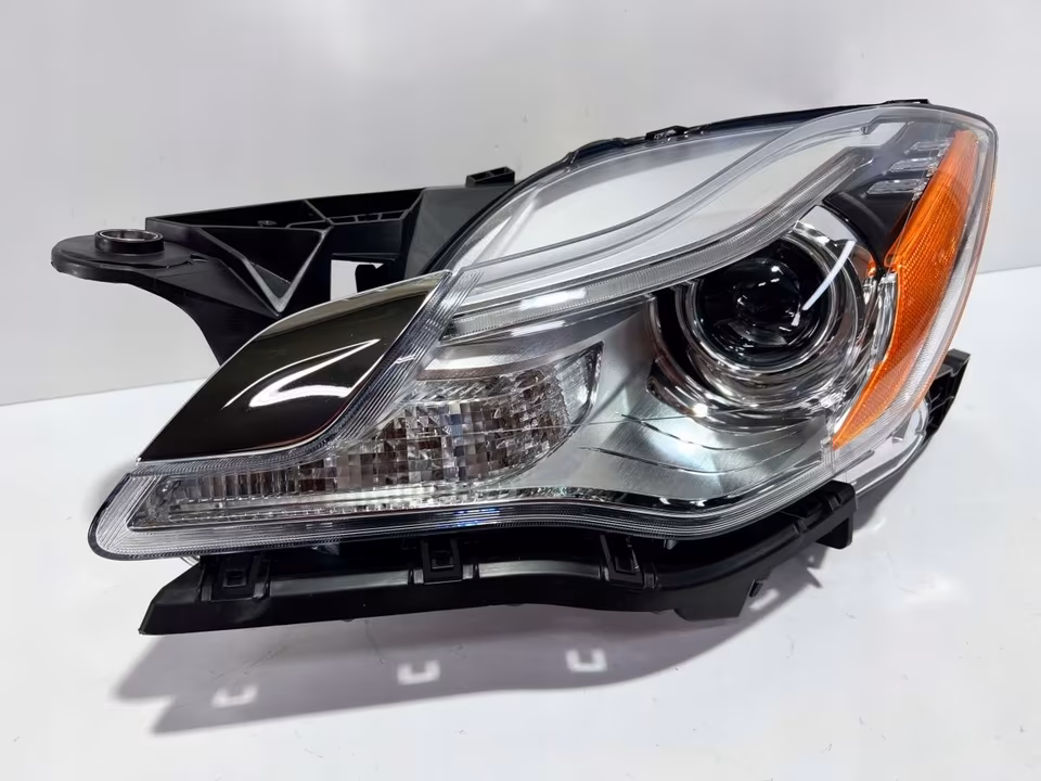 Headlight Maserati Quattroporte IV Xenon Left Complete