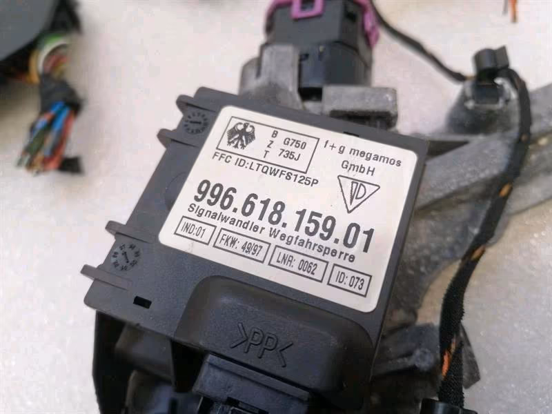 PORSCHE 996 3.4 Engine Control Unit + Key - Image 3