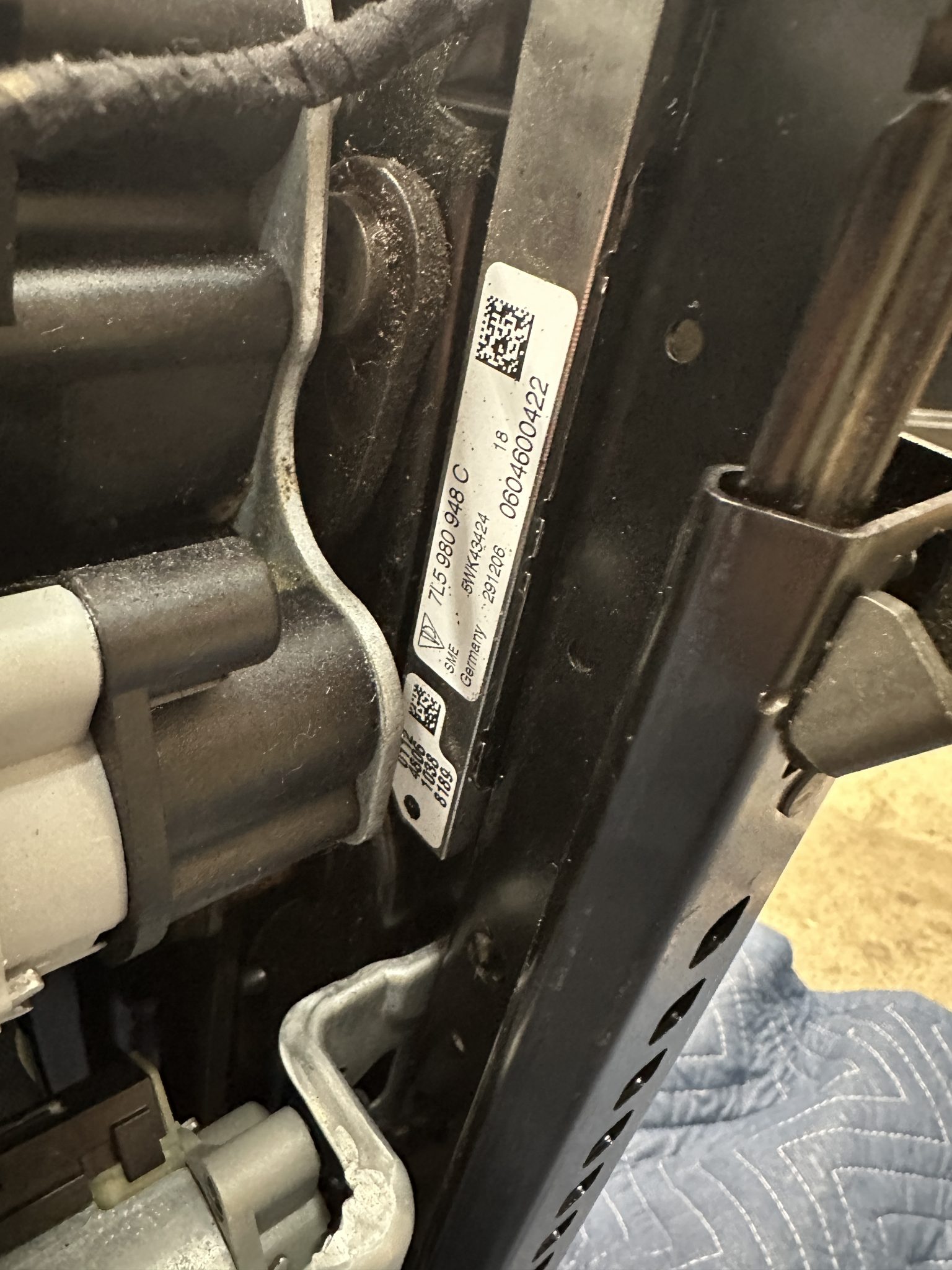 Porsche 997 Adaptive Sport Seats - Image 9