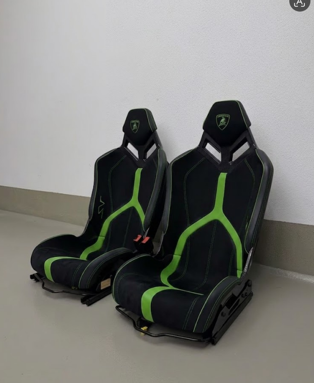 Lamborghini Aventador SV Carbon bucket seats - Image 7