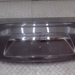 Maserati Ghibli tailgate