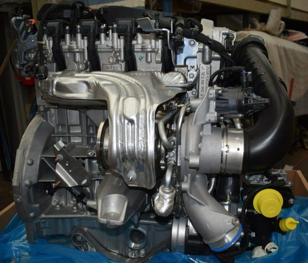 Mercedes C-Class W205 Engine – 300 / 264.920 - Image 4