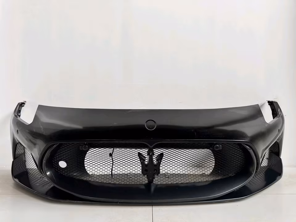 MASERATI MC20 front bumper