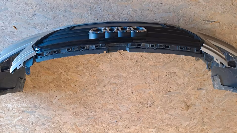 Audi A7 4G8 S-line pre-facelift front bumper - Image 5