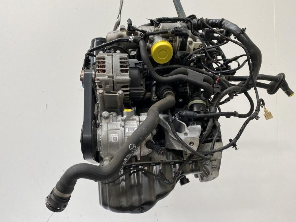 Audi A4 2.0 TFSI CPM engine - Image 2