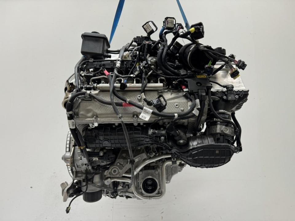Complete BMW M8 Engine S63B44B • G15 2022 • 4.4L Twin-Turbo V8 - Image 6