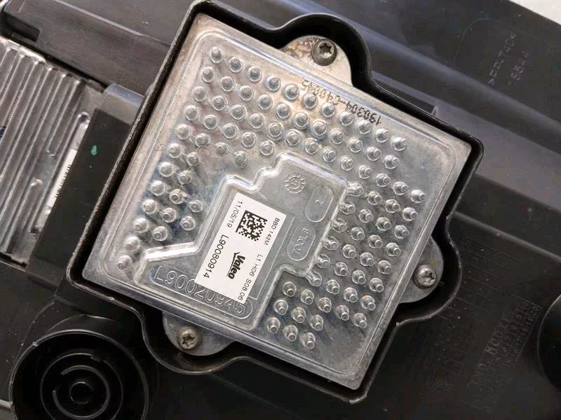 FERRARI 488 F142M Headlight Left - Image 2