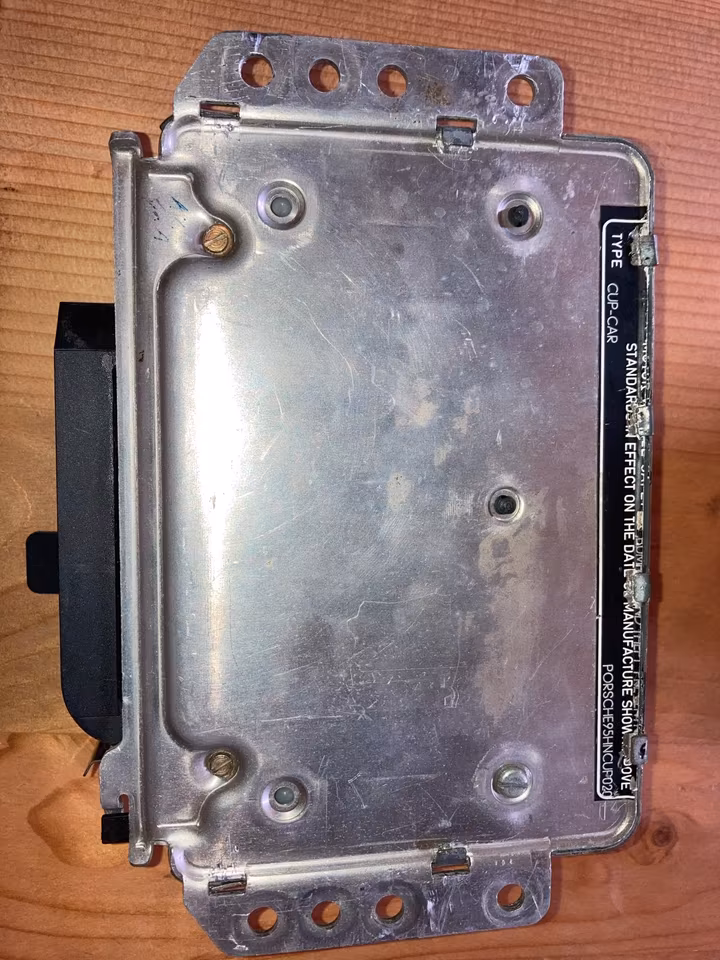 Porsche 944 Turbo Cup original KLR control unit ECU - Image 3