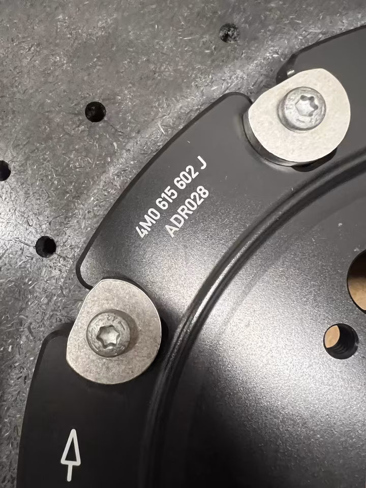 AUDI Q8 RS CERAMIC BRAKE SYSTEM 4M0 CALERS DISCS PADS NEW - Image 4