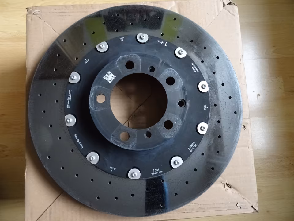 9J1615602B Ceramic brake discs for Audi e-tron GT