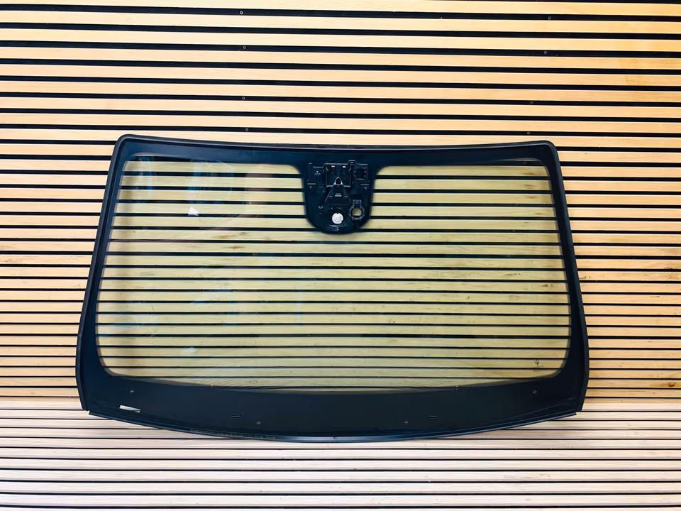 Maserati Ghibli Windscreen 673006971 - Image 3