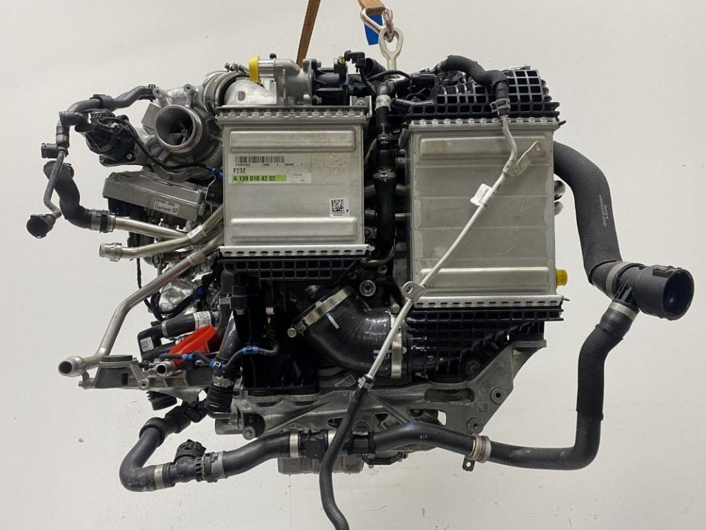 Brand-New Mercedes SL 43 AMG (F232) Engine - Image 5