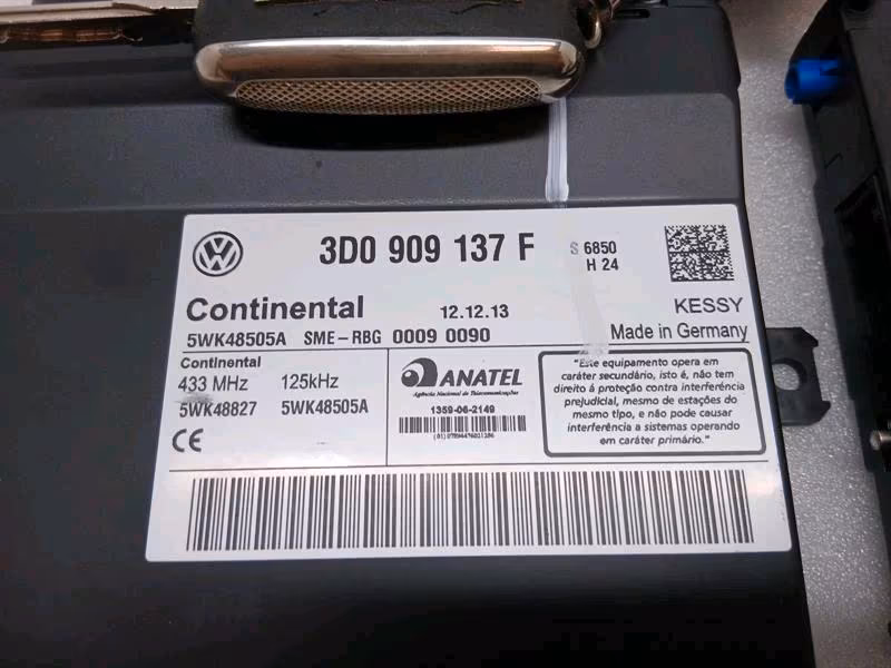 BENTLEY CONTINENTAL GT W12 11-18 Engine Control Unit + Key - Image 9