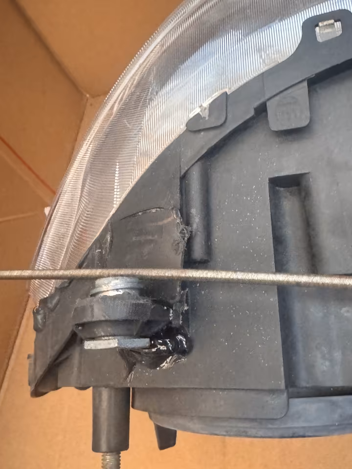 Genuine Maserati Quattroporte Headlight Set EU - Image 2