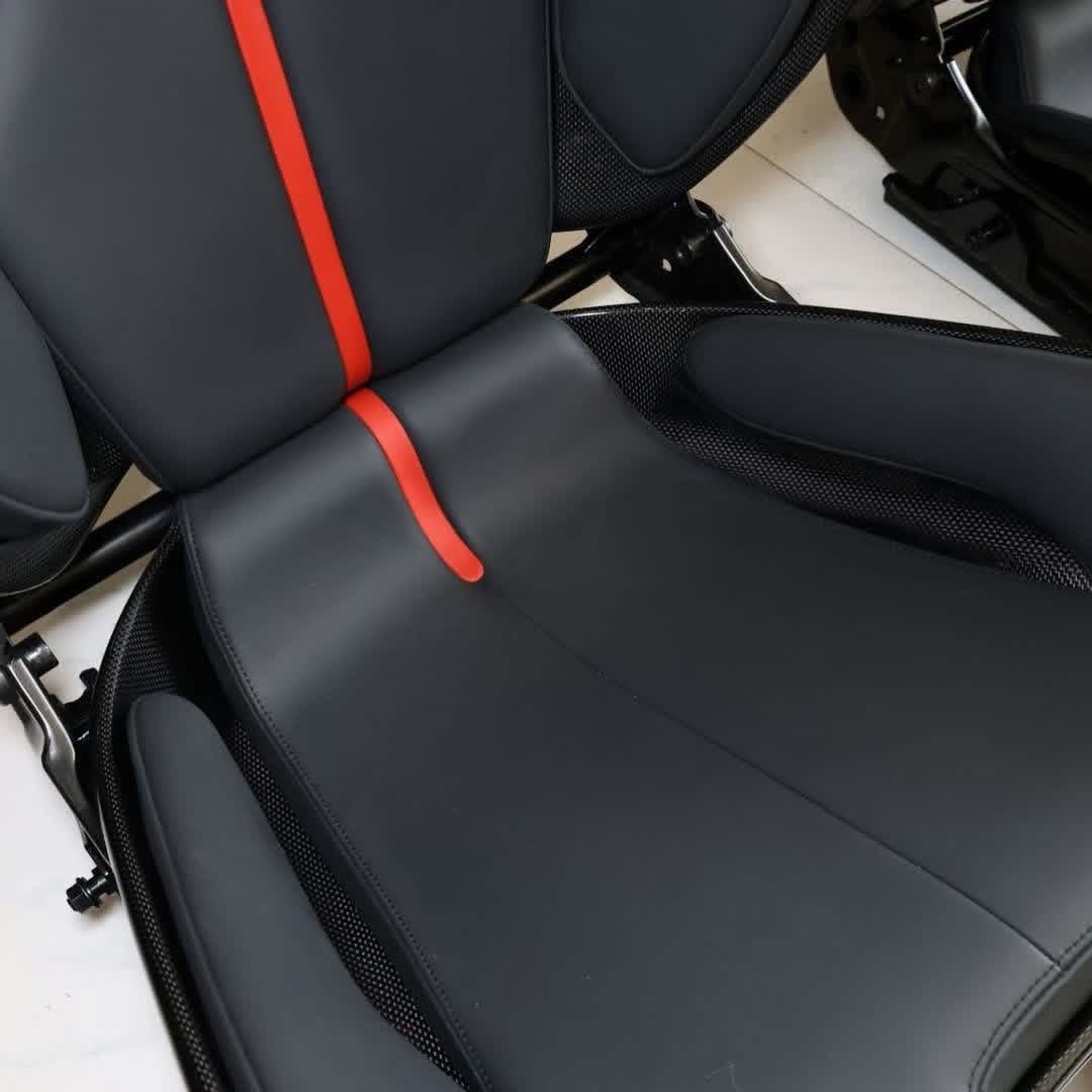 OEM Ferrari Carbon Fiber Racing Seats 
F8 Tributo / F8 Spider / SF90 Stradale / SF90 Spider / 812 Superfast / 812 GTS / 296 GTB / 296 GTS / 488 GTB / 488 Pista - Image 6