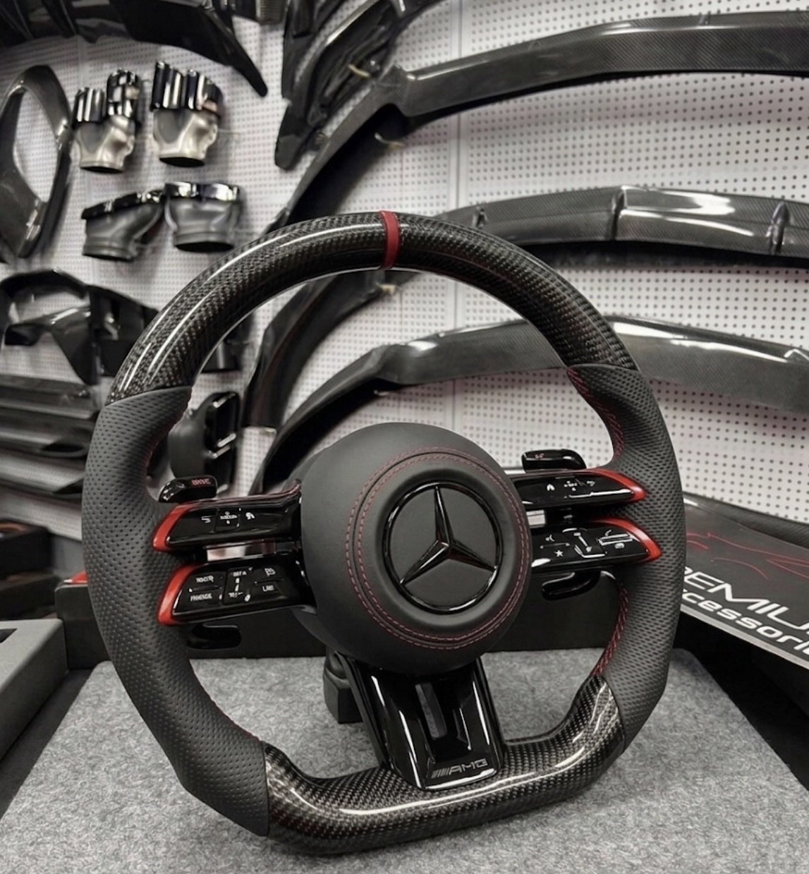 AMG Mercedes Carbon
Steering Wheel - Image 2